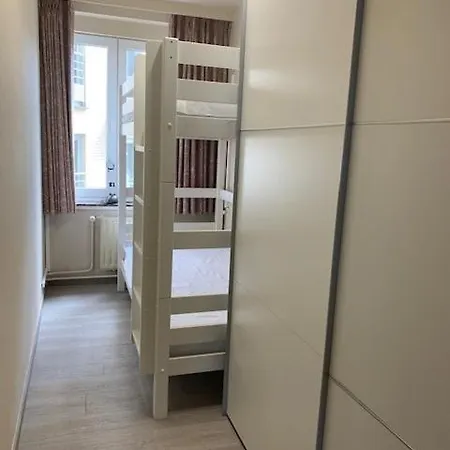 'marianne' - 2 Bedroom With Seaview *