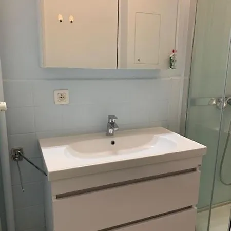 'marianne' - 2 Bedroom With Seaview דירה